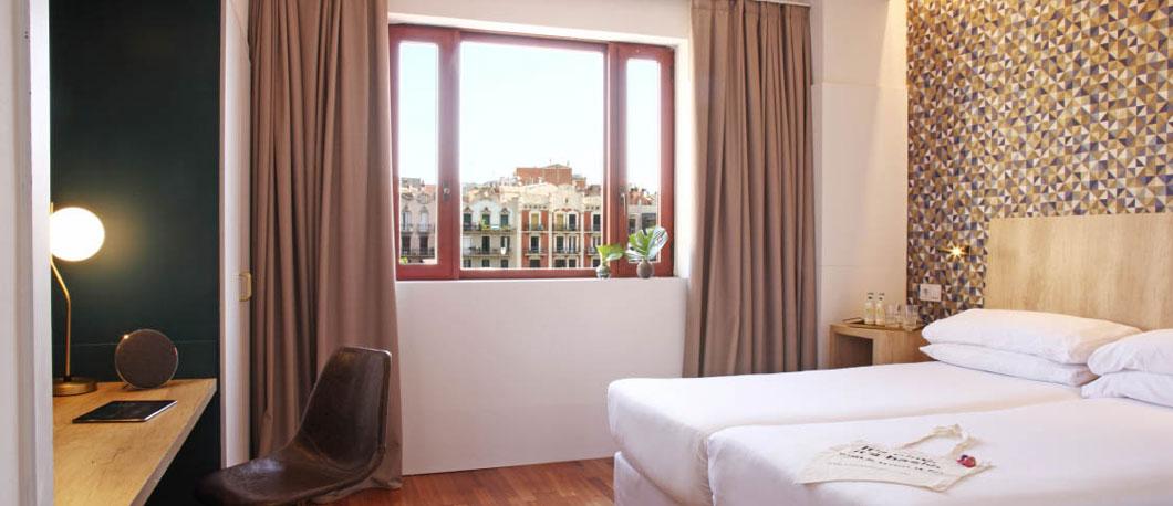 Chic & Basic Velvet Barcelone