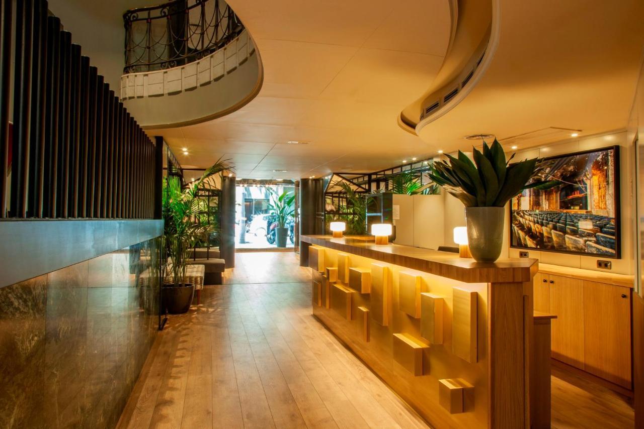 Chic & Basic Velvet 3* Barcelone